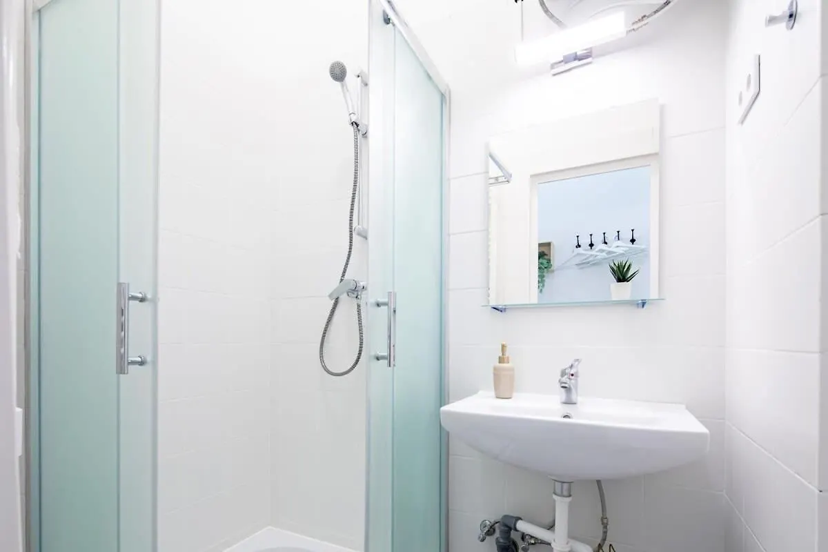 Extreme Central Modern Aircon Studio Budapest Apartment