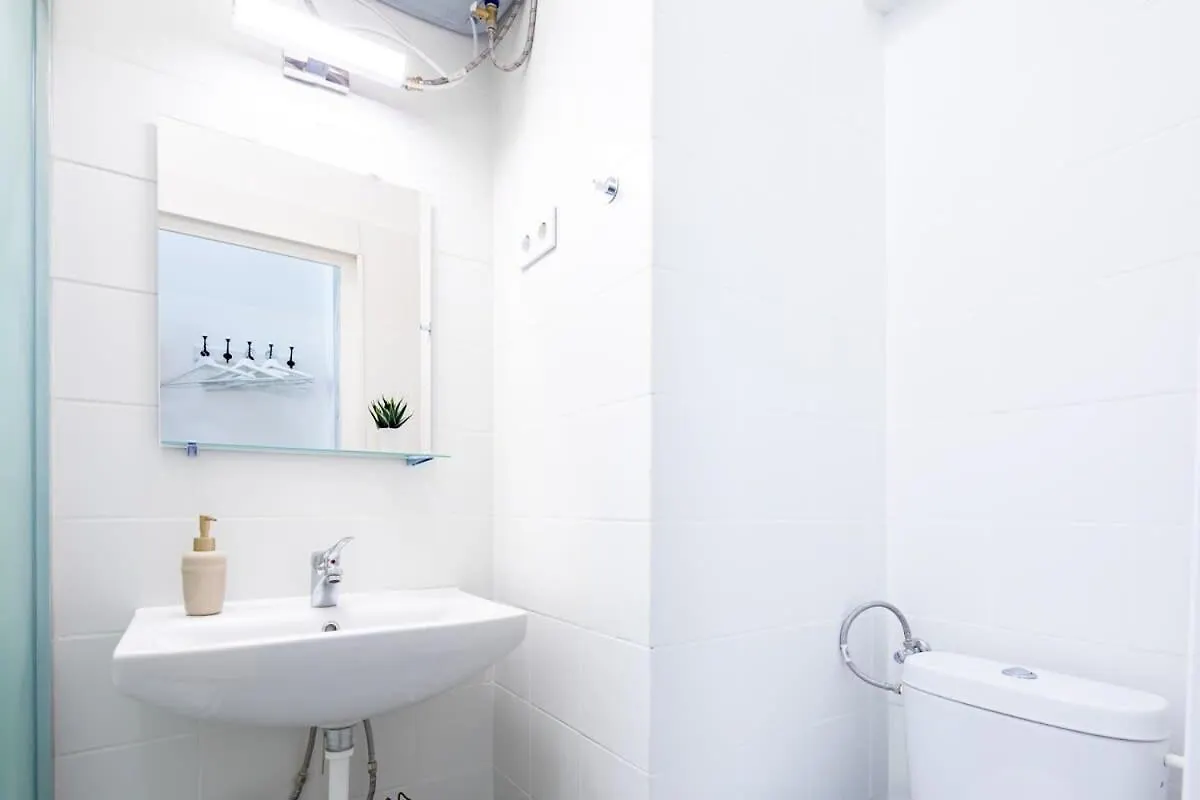 Extreme Central Modern Aircon Studio بودابست 0*,